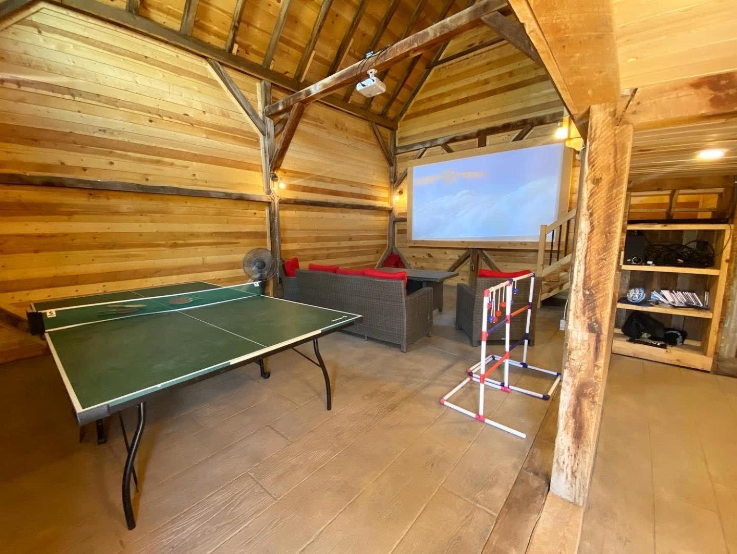 Timber & Tin G 2Bed 2Bath W Pool & Rooftop Deck カナブ エクステリア 写真